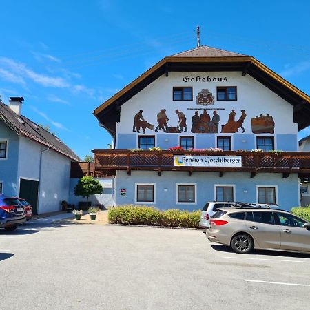 Pension Goeschlberger Мондзее Экстерьер фото