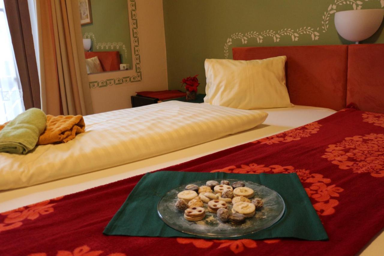 Pension Goeschlberger Мондзее Экстерьер фото