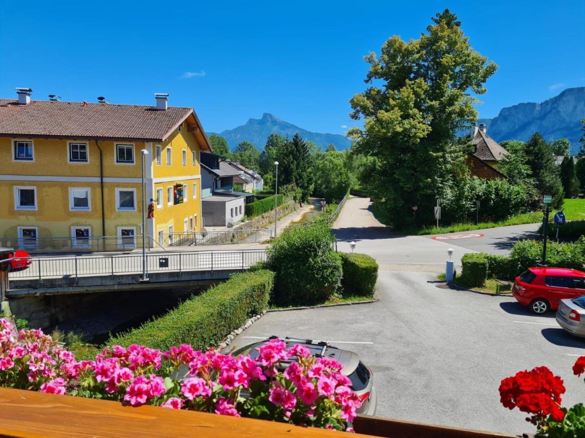 Pension Goeschlberger Мондзее Экстерьер фото