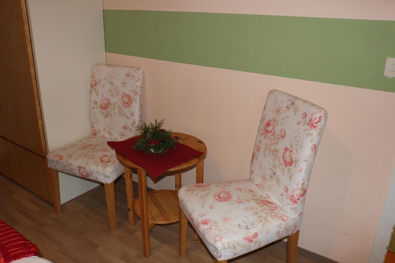 Pension Goeschlberger Мондзее Экстерьер фото