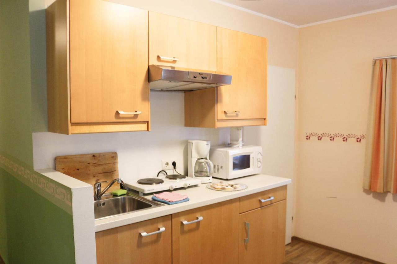 Pension Goeschlberger Мондзее Экстерьер фото